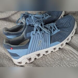 ON Running Cloudswift - Women's 8.5